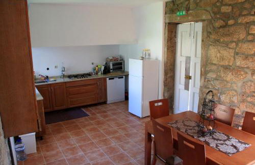 Albergue e AL O Brasão Valença - Foto 10