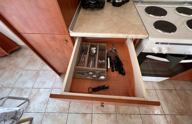 VerGian Brand New Apt at Agioi Theodoroi - Foto 13