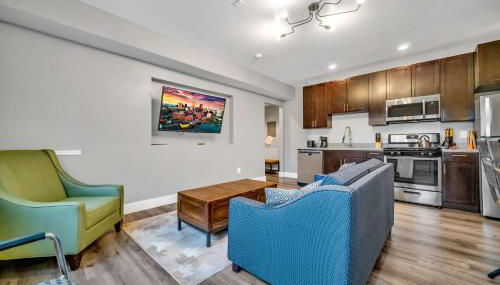 Cle Suites 1BR 1BA 5 min Walk to Cle Clinic #7 - Foto 2