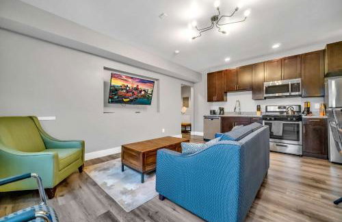 Cle Suites 1BR 1BA 5 min Walk to Cle Clinic #7 - Foto 2