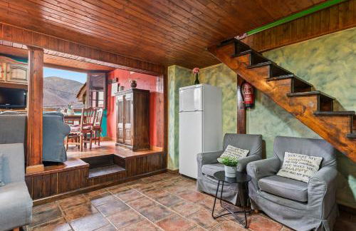 Montegrande rodeado de montañas - Foto 13