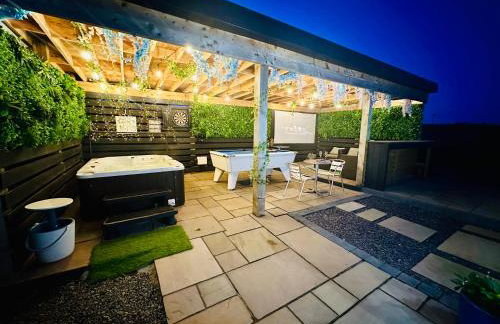 Bothy Farm Stay Sleeps 2 HotTub and Pool Table Children Welcome Ayrshire Rural Retreats - Foto 1