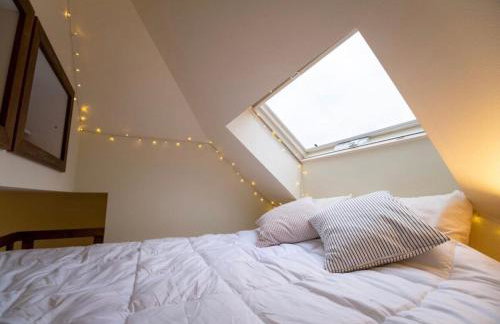 Adorable Cozy House with Parking and Loft! - Foto 26