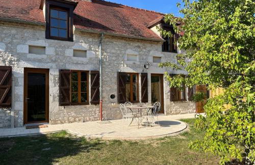 Gîte des Coteaux d'Ebreuil - Foto 1