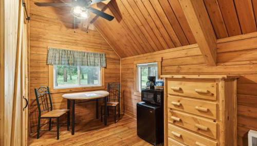 Lost Horse Lodge King Cabin 11 PetsOK - Foto 5