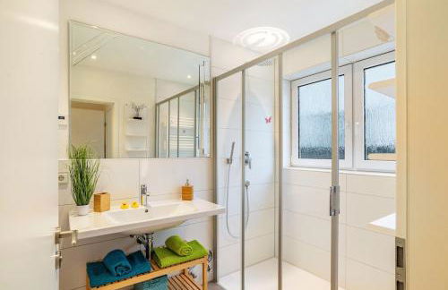 Ferienwohnung am Enzufer mit Wintergarten Bad Wildbad im Schwarzwald - Foto 10