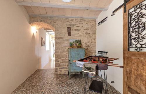 Maison typique bretonne avec toit de chaume - Foto 2