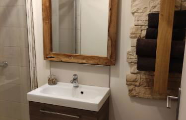 Titi de la Lisathi - Photo 24