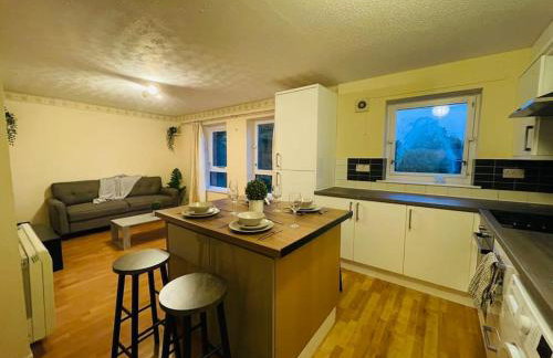 Edinburgh Two Bedrooms Apartment with Free Parking - Foto 6