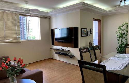 Apto 2 quartos, centro, garagem, ar condicionado - Foto 1