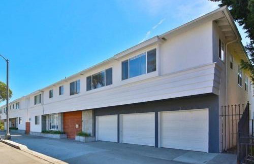 Spacious Coastal Apartment in a Colorful Community - NRP22-00590 - Foto 7