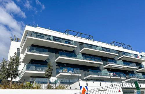 002 Orizon con terraza y vista al mar - Photo 12