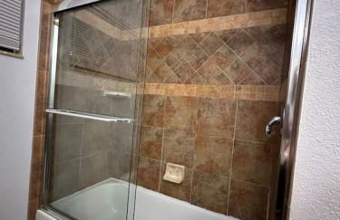 Cozy Retreat pvt rm Close To Siesta Keys J3A shared home - Foto 14