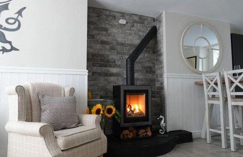 3 Bedroom Cottage in Conwy with Parking Sleeps 4 - Foto 3