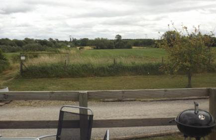 Modern 3 bedroom lodge at Avonvale Holiday Lodges - Photo 11