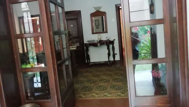 Entrada (vista interior)