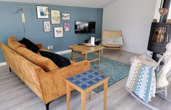 The Comfort of This Cottage Merges With Nature - Photo 6