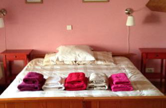 Les Pins - Maison avec parking ferme et jardin commun au calme - Foto 6