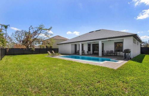 Peaceful retreat FREE heated salt water pool! - Foto 18