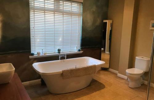 Ultra Stylish furnished Home in Edinburgh - Foto 39