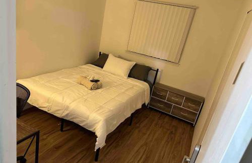 A Gem Central to Canton, Westland Livonia - Foto 16