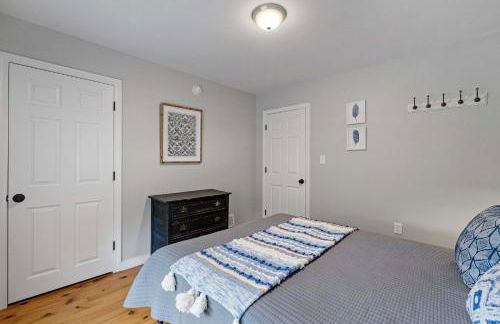 Comfy Large Bungalow - 4 Bed 1BA On Private Pond - Foto 20