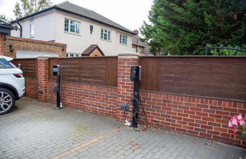 Luxury 2 Bed West London, Free Parking - Photo 17