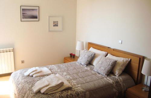 The River's Whisper Apartment - Foto 10