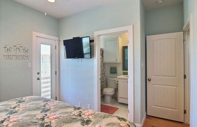 Jumpin' Jellyfish by Silver Sands Vacation Rentals - Photo 3