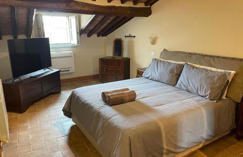 2 King Bed, 2 Full Bathroom Apartment in Umbria - Tuscany - Photo 4
