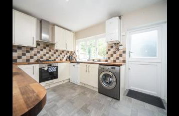 Chessington Blue with parking - Photo 19