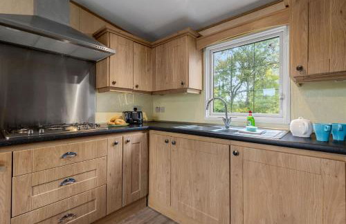 Greendale Splash Escape - No Commercial Sign written Vehicles,Fishing Nearby & Communal Swimming Pool Open April to September - Foto 26