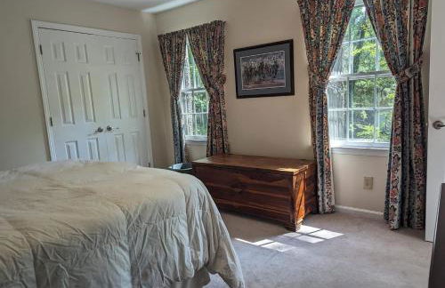 NEW! Stately 3BR25BA near Rockwood - Foto 26