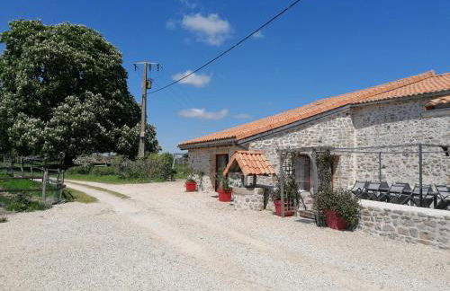 Gite Le marronnier - Parthenay - 10 personnes - Gite à la campagne à 3 kms du centre-ville - Foto 2