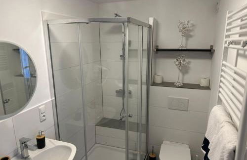 Zentrale, stilvolle Wohnung - Foto 20