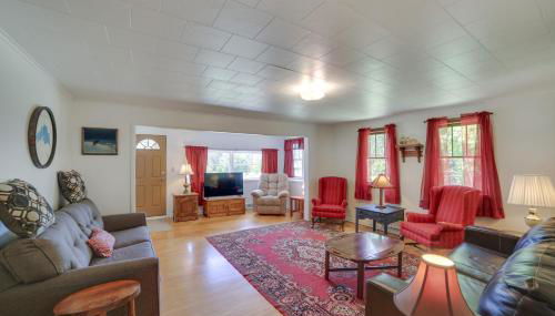 1 Mi to Lake Superior Cottage with Sauna and Rec Room - Foto 5