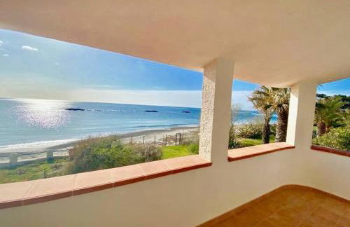 Paradise Beachfront Villa, Porto Columbu, Sardinia - Foto 20