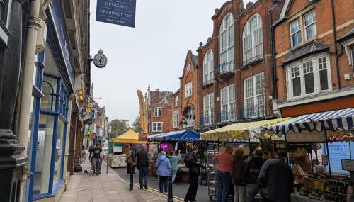 Rugby town centre house close to train station, rugby school and benn hall - Foto 3