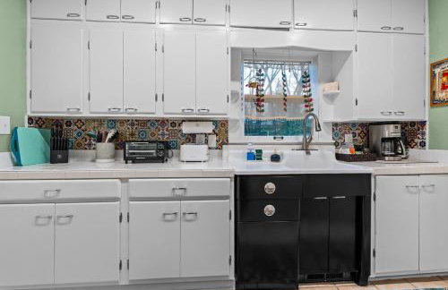 Quiet 2BR Near Mercy Dog Friendly, Week & MO Rates - Foto 29