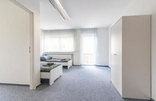 Monteurapartment I 8 Betten I Küche I Waschmaschine I Balkon - Foto 26