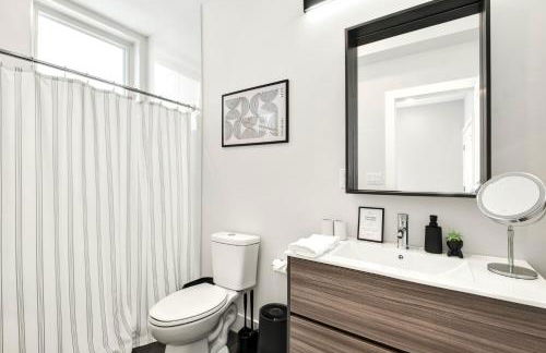 Spacious Center City 3BR 4BA with Arcade - Sleeps 8 - Foto 33