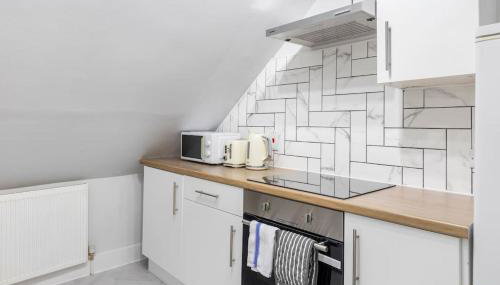 Crystal Palace Stylish Gem Slp 4 Next to Transport - Foto 4