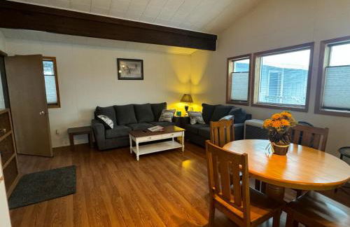 2br Executive Rental Downtown - Photo 5