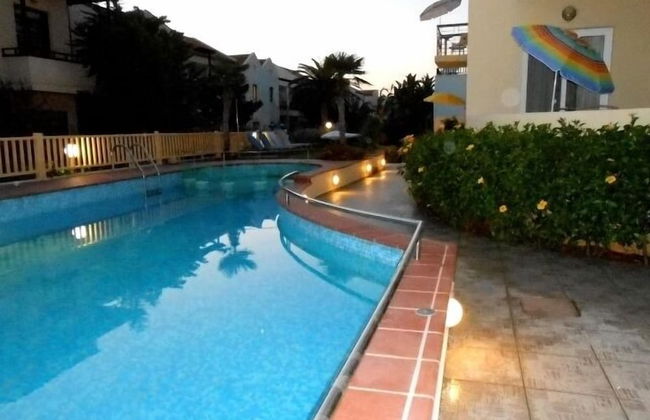 Lambrinos Suites - Photo 34