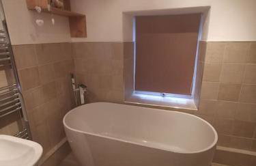 Prime location for Snowdon, Family and Dog friendly! - Photo 5