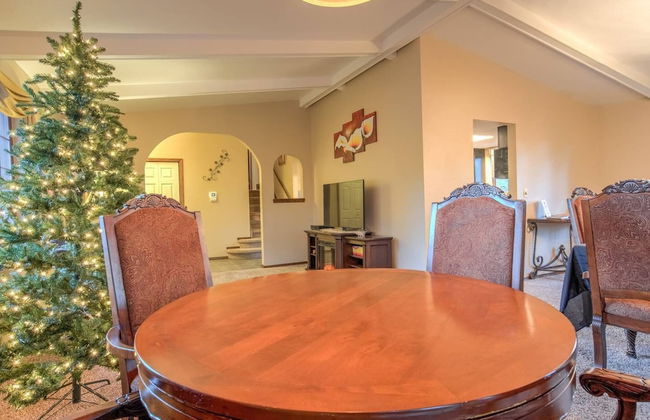 4BR Entertainer AF Academy Hot Tub, Firepit! - Foto 15