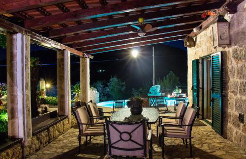 Authentic Dalmatian Hillside Escape With Pool, Sauna & BBQ - Photo 69