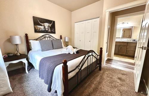 Charming 2BR Cottage Near Freeway-Cul-de-sac - Foto 19