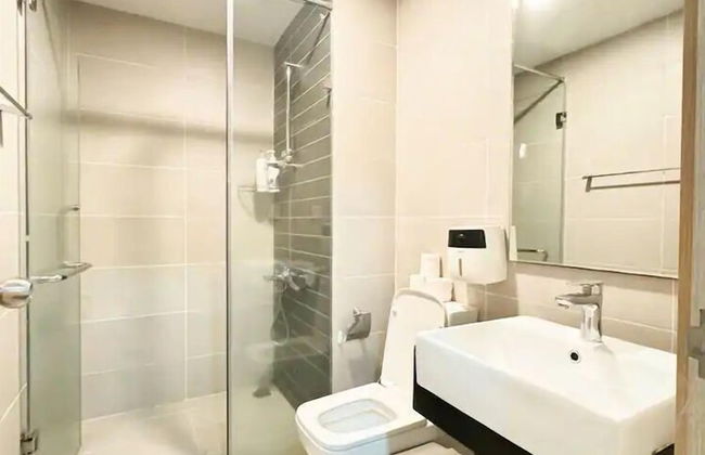 Sunrise City View Apartment - Photo 42