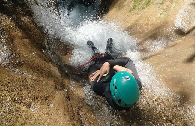 Barranquismo en el Pirineo aragonés - Foto 11